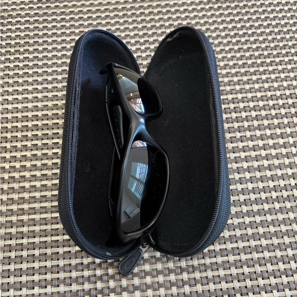 Oakley Straight 11-014 61-18-135 Sunglasses - Picture 11 of 16